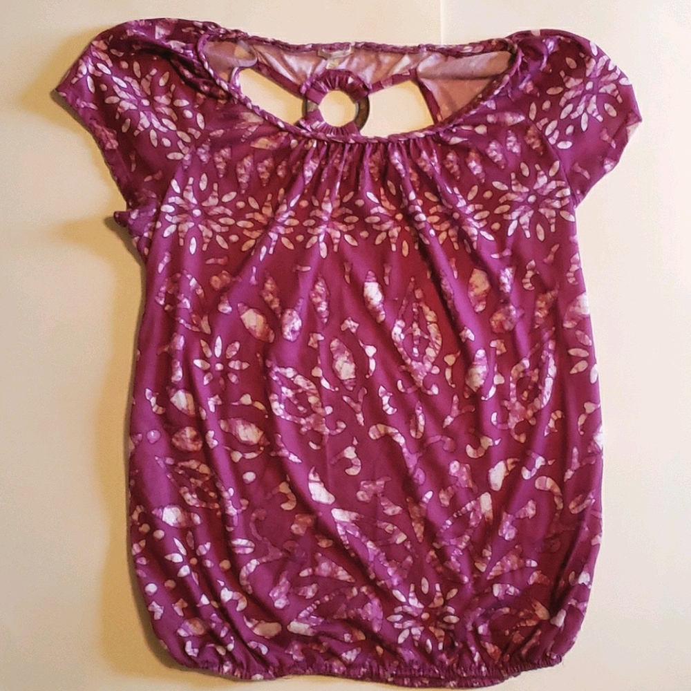 Maurices short sleeved light weight shirt